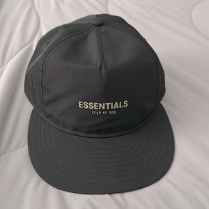 Fear Of God Essentials Retro Crown Black 9FIFTY Strapback